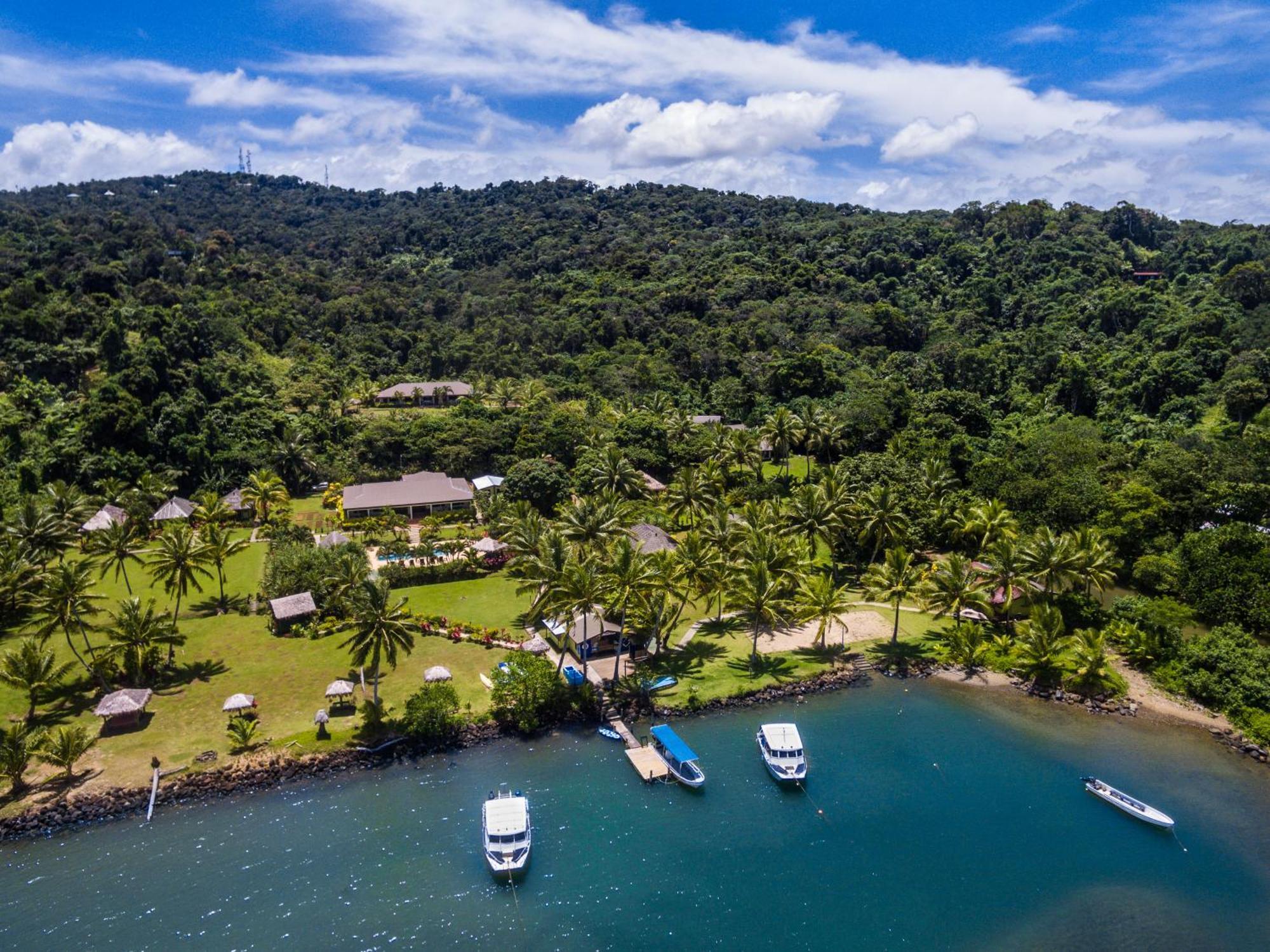 Waidroka Bay Resort Deuba エクステリア 写真