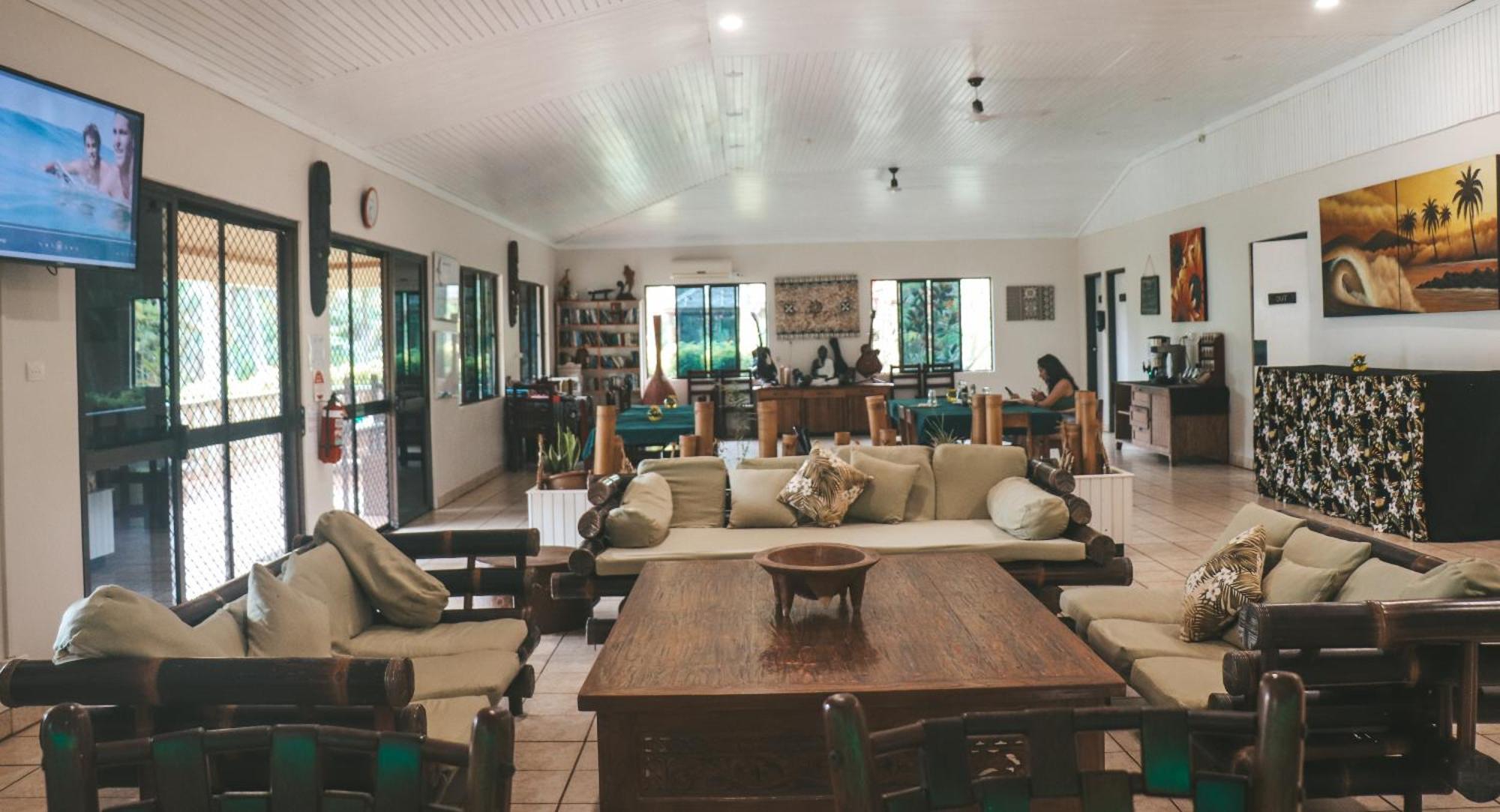 Waidroka Bay Resort Deuba エクステリア 写真