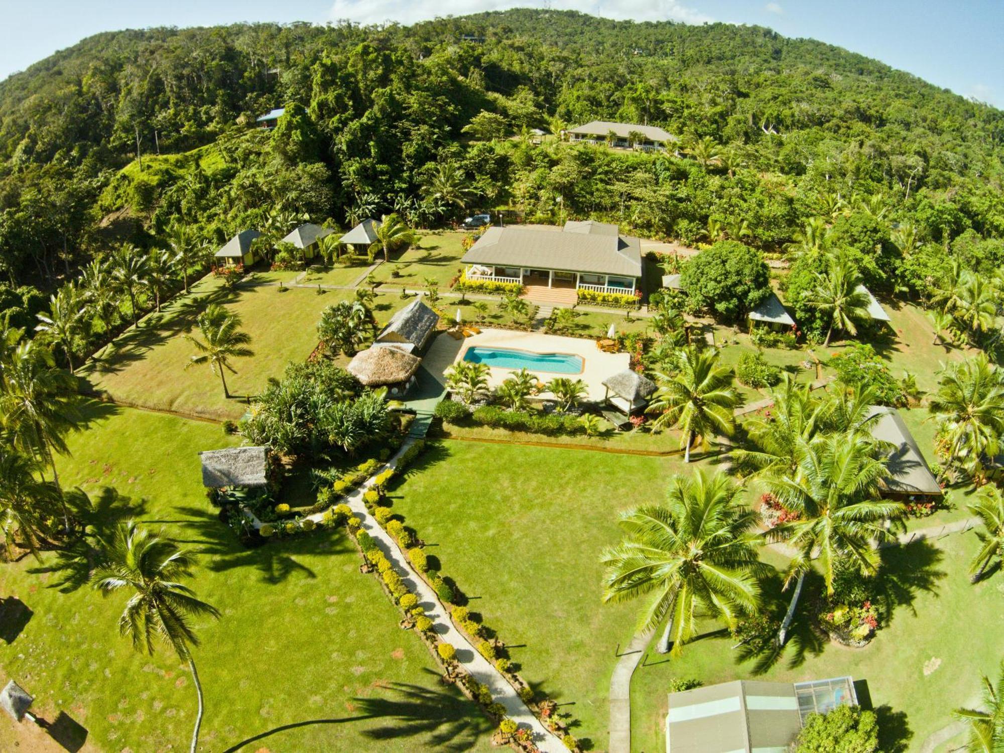 Waidroka Bay Resort Deuba エクステリア 写真