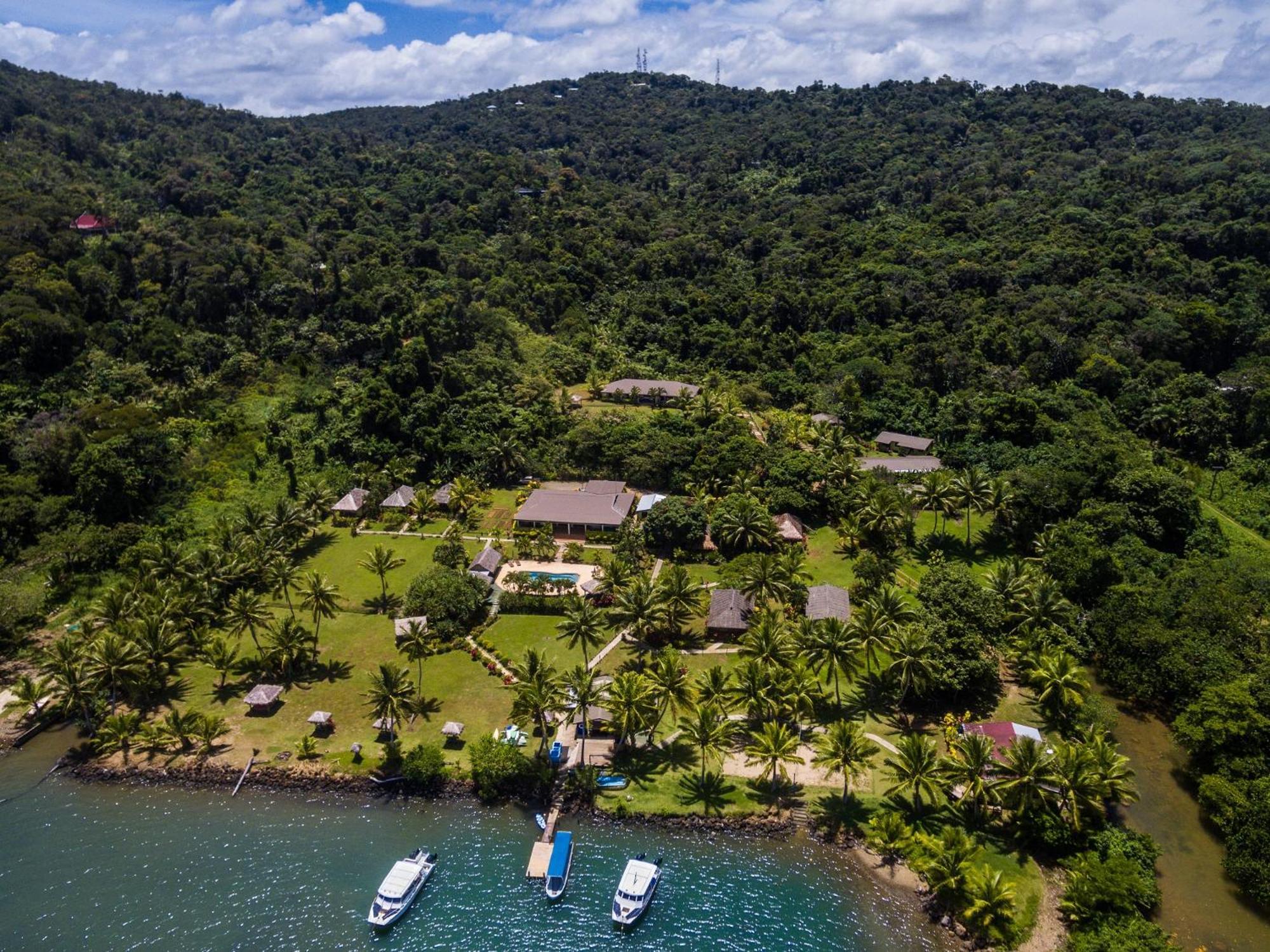 Waidroka Bay Resort Deuba エクステリア 写真